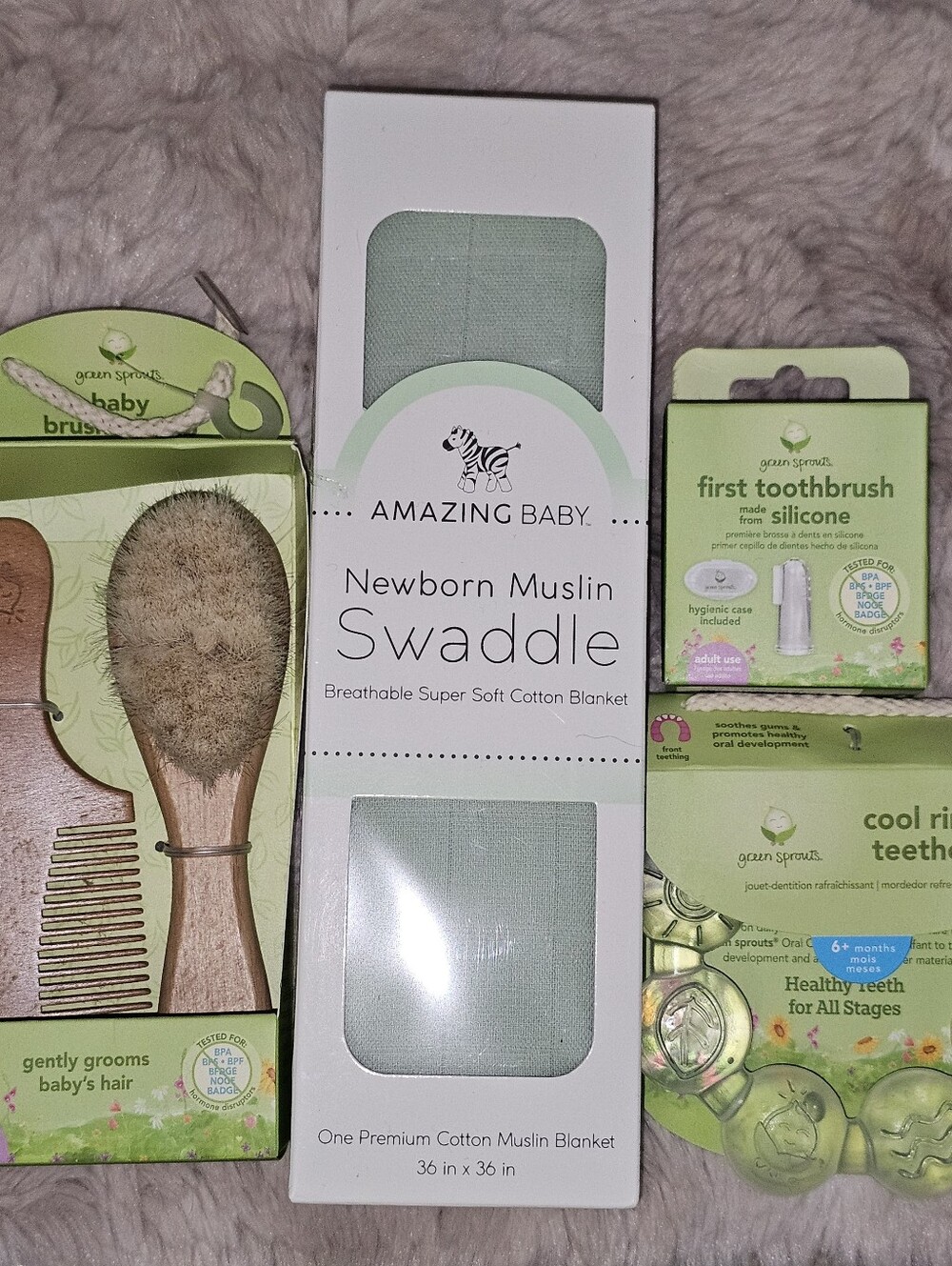 Green Sprouts 3 Pieces & Amazing Baby Newborn Muslin Swaddle Blanket Lot